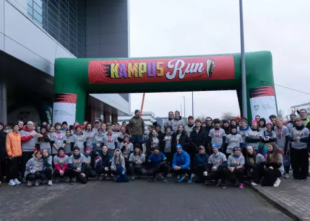 Ponad 200 biegaczek i biegaczy podczas Kampus Run 2025